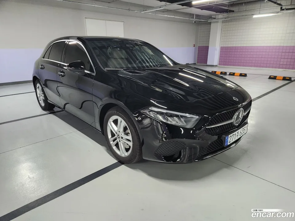 Mercedes-Benz A-Class A220 2025 — миниатюра 3