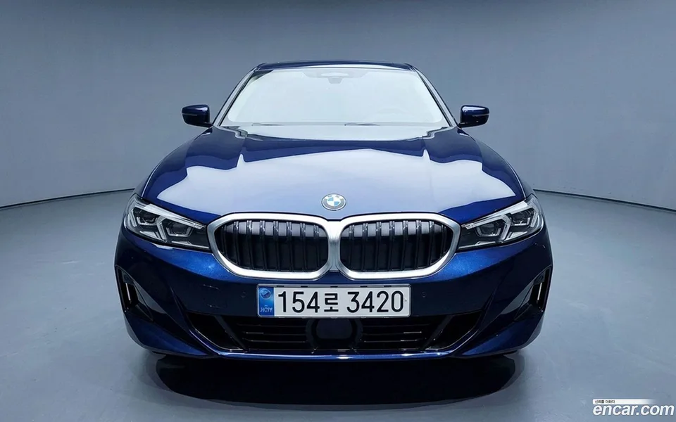 BMW 3 Series 320i 2025 — миниатюра 3