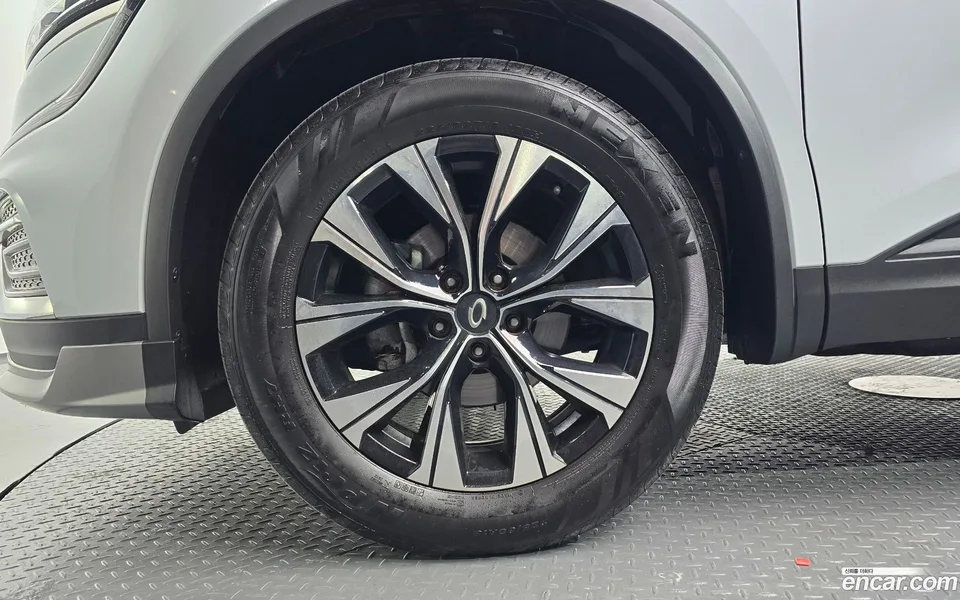 Renault Samsung QM6 2.0 GDe LE 2WD 2022 — миниатюра 5