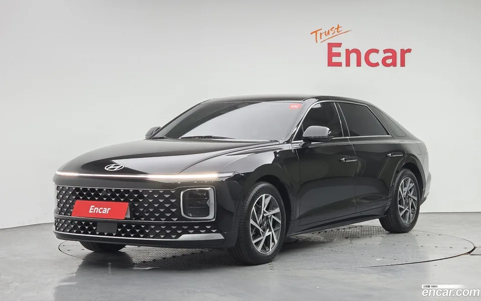 Hyundai Grandeur Hybrid 2024 — фото 1, купить с доставкой в Москву