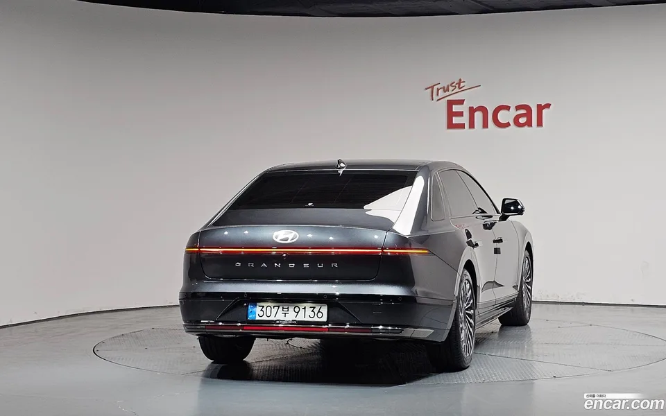 Hyundai Grandeur Hybrid 2023 — миниатюра 4