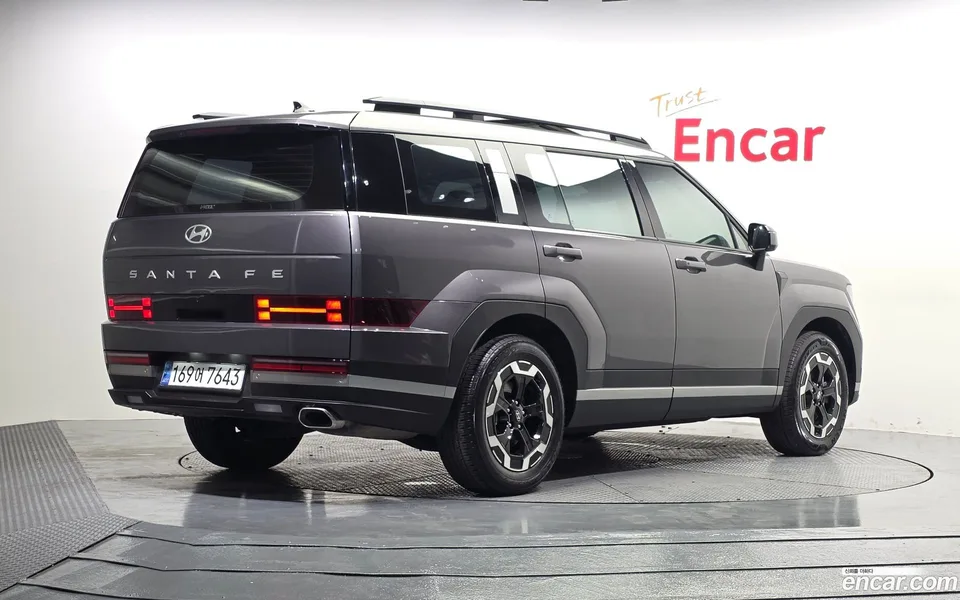 Hyundai Santa Fe 2.5T 2WD 2024 — миниатюра 2