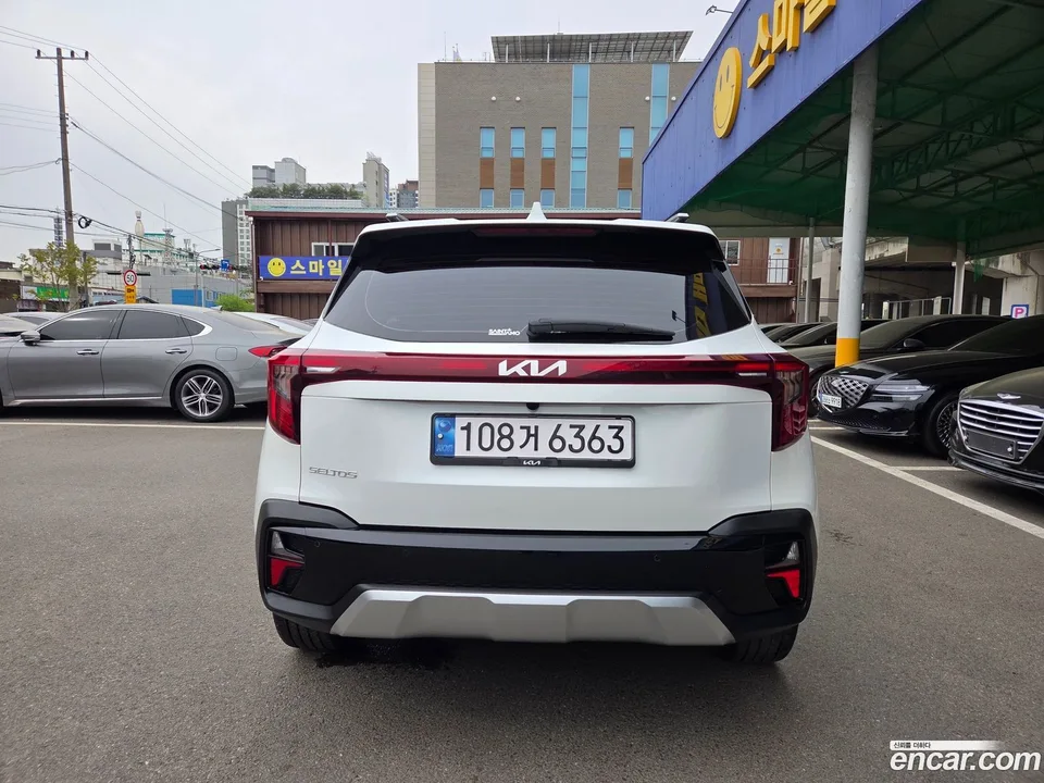 Kia Seltos 1.6 2WD 2023 — миниатюра 5