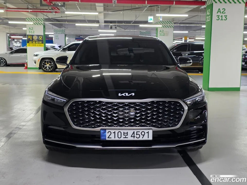 Kia K9 3.8 GDI AWD 2023 — фото 1, купить с доставкой в Москву