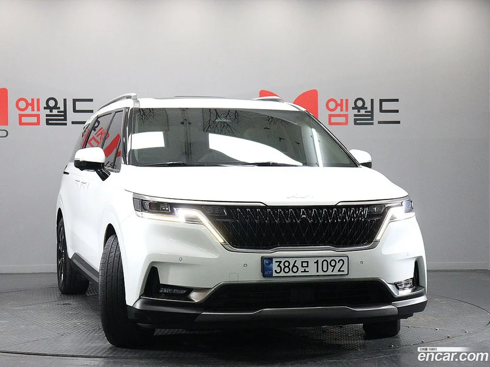 Kia Carnival 9 2022 — миниатюра 2