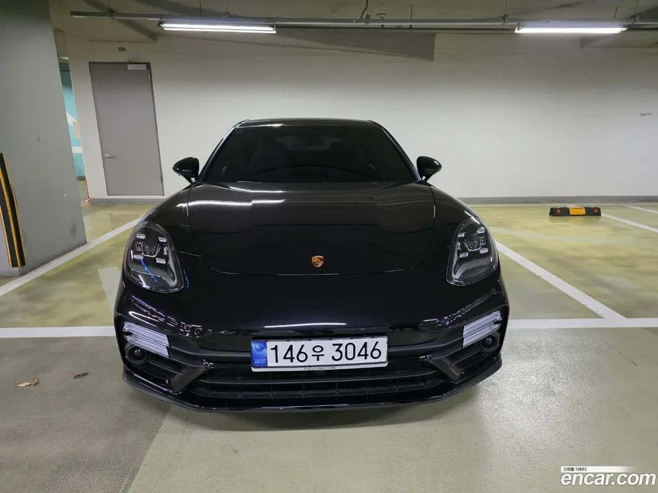 Porsche Panamera (971) 2.9 AWD E- 2023 — фото 1, купить с доставкой в Москву
