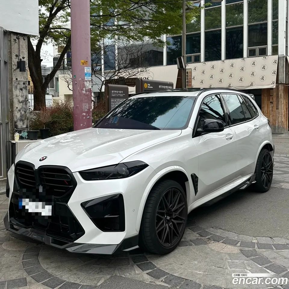 BMW X5M 4.4 2024 — фото 1, купить с доставкой в Москву