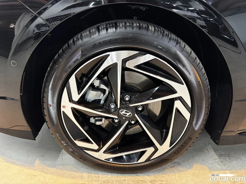 Hyundai Sonata The Edge Hybrid 2025 — миниатюра 5