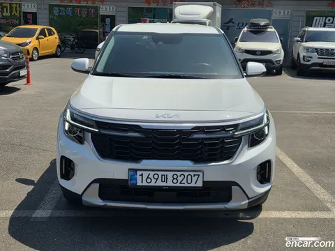 Kia Seltos 2023 купить в Москве