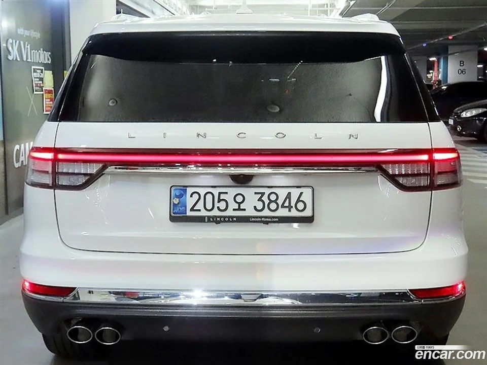 Lincoln Aviator 3.0 AWD 2023 — миниатюра 5