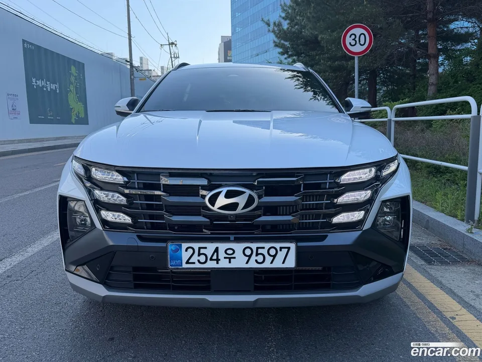 Hyundai Tucson NX4 1.6 2WD 2024 — миниатюра 3