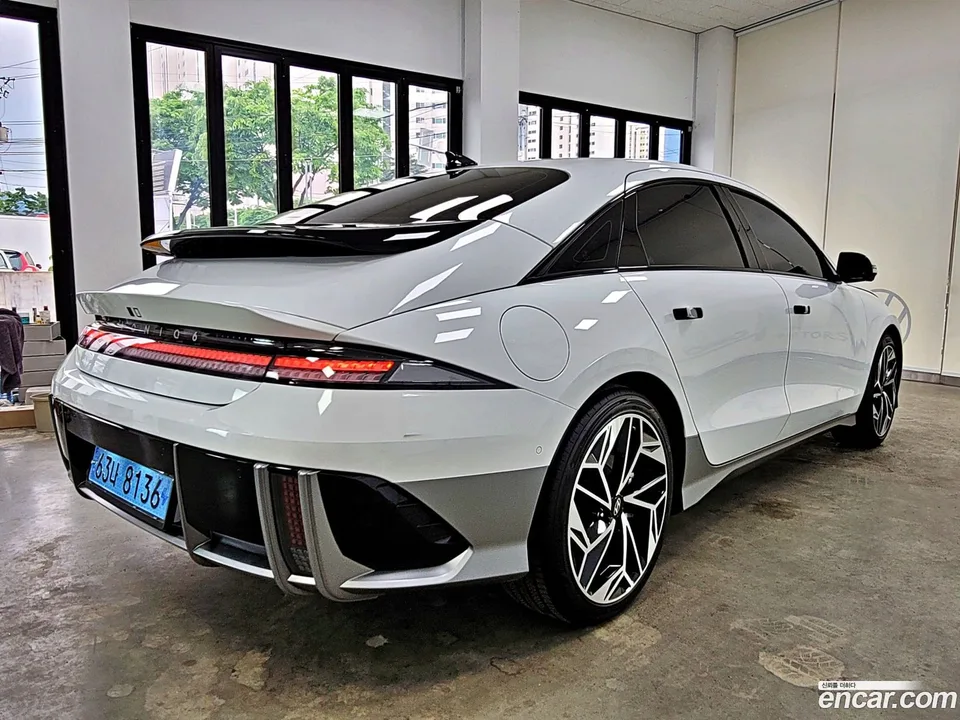 Hyundai Ioniq 6 2023 — миниатюра 4