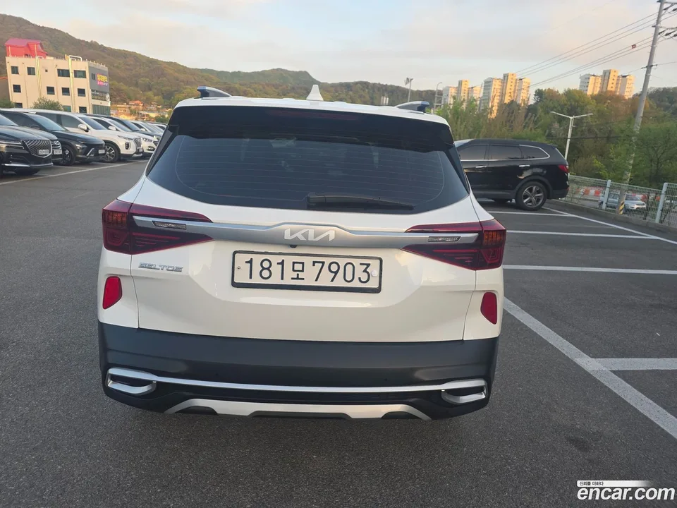 Kia Seltos 1.6 2WD 2022 — миниатюра 4