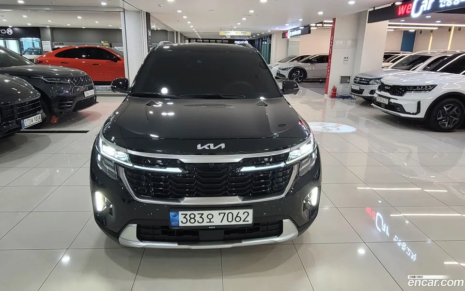 Kia Seltos 2.0 2WD 2023 — миниатюра 3