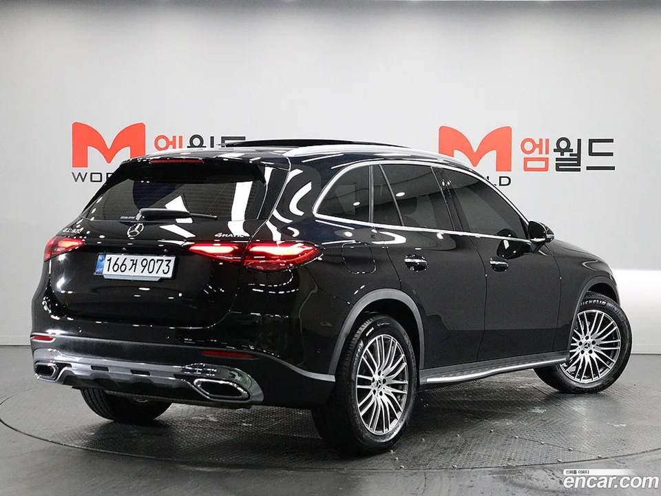 Mercedes-Benz GLC-Class GLC300 4MATIC 2025 — миниатюра 2