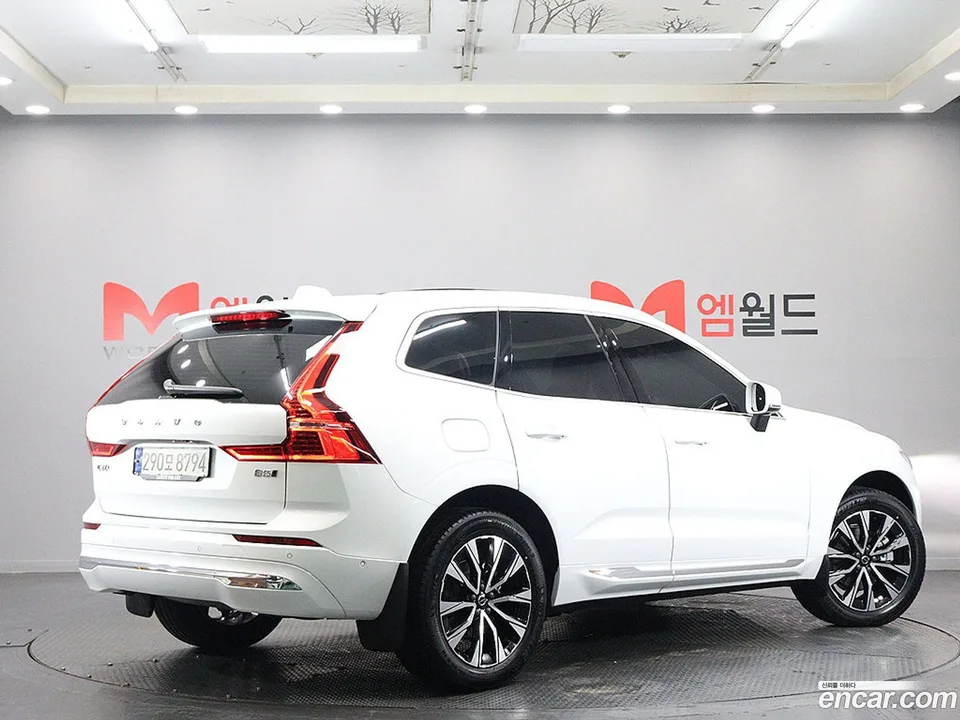 Volvo XC60 B5 2024 — миниатюра 2