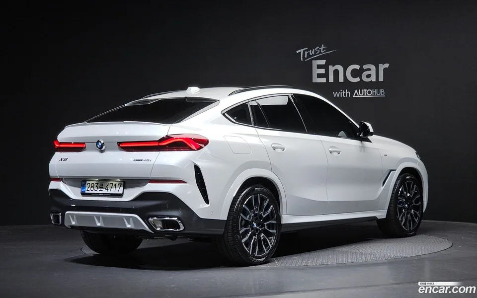 BMW X6 xDrive40i M 2025 — миниатюра 2