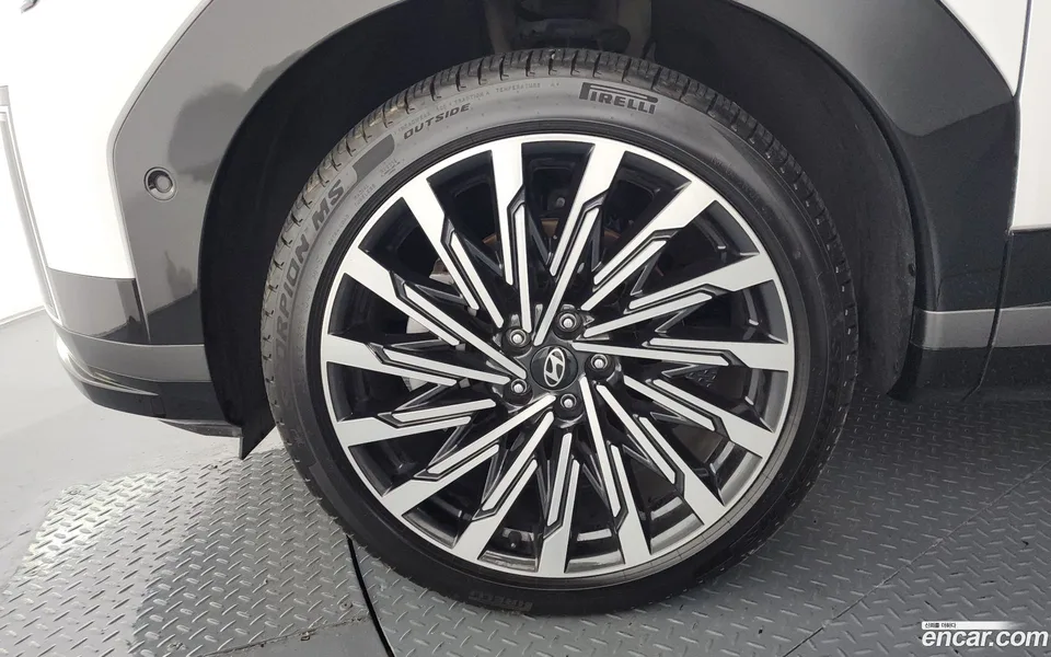 Hyundai SantaFe 2.5T 2WD 2023 — миниатюра 5