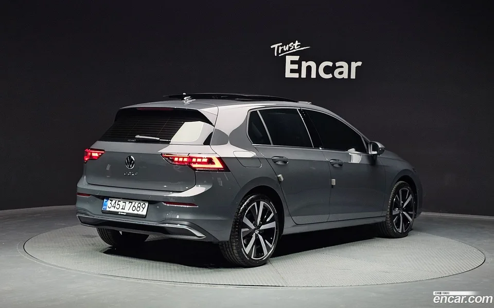 Volkswagen Golf 2.0 TDI 2025 — миниатюра 2