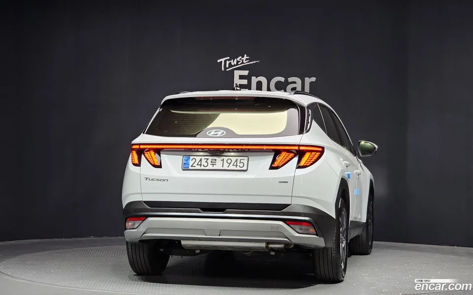 Hyundai Tucson NX4 1.6 4WD 2024 — миниатюра 4