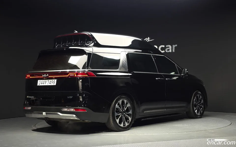 Kia Carnival 9 () 2022 — миниатюра 2