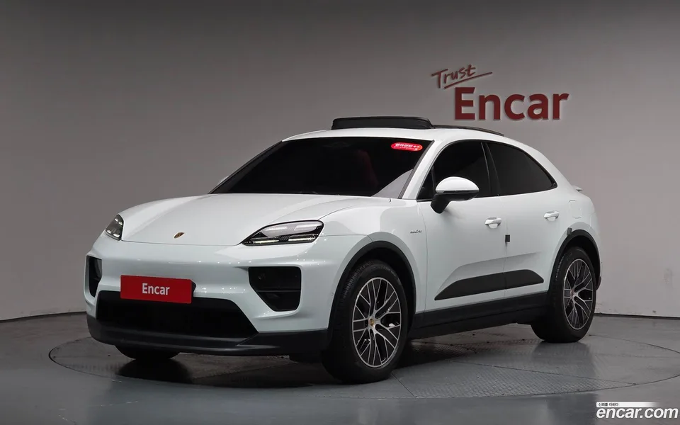 Porsche Macan Electric 4 2025 — фото 1, купить с доставкой в Москву
