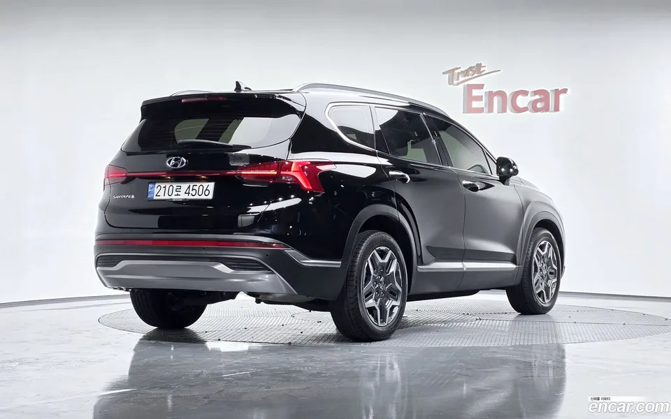 Hyundai Santa Fe HEV 1.6 2WD 2022 — миниатюра 2