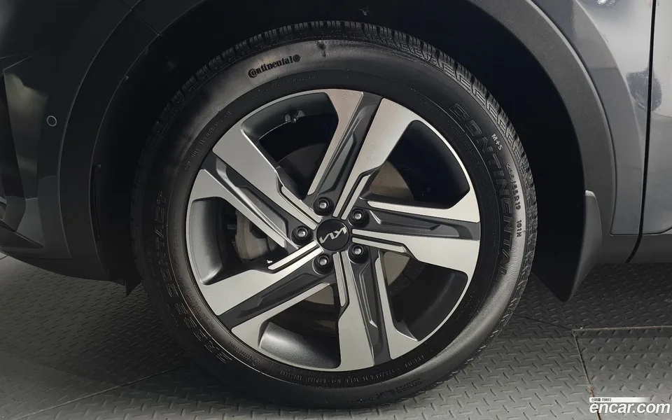 Kia Sorento HEV 1.6 2WD 2022 — миниатюра 5