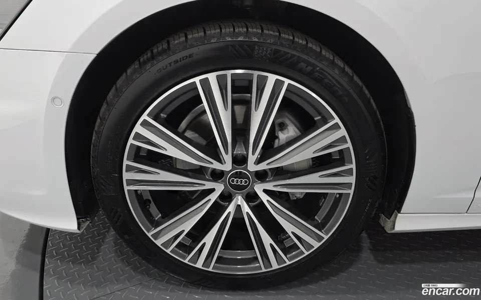 Audi A6 45 TFSI 2022 — миниатюра 5