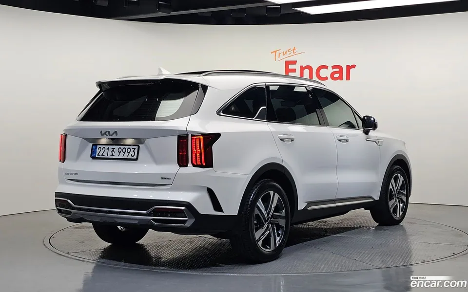 Kia Sorento HEV 1.6 2WD 2022 — миниатюра 2