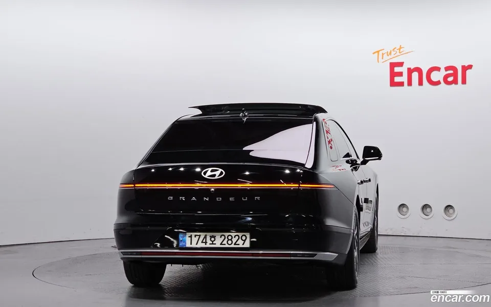 Hyundai Grandeur 2.5 2WD 2023 — миниатюра 4