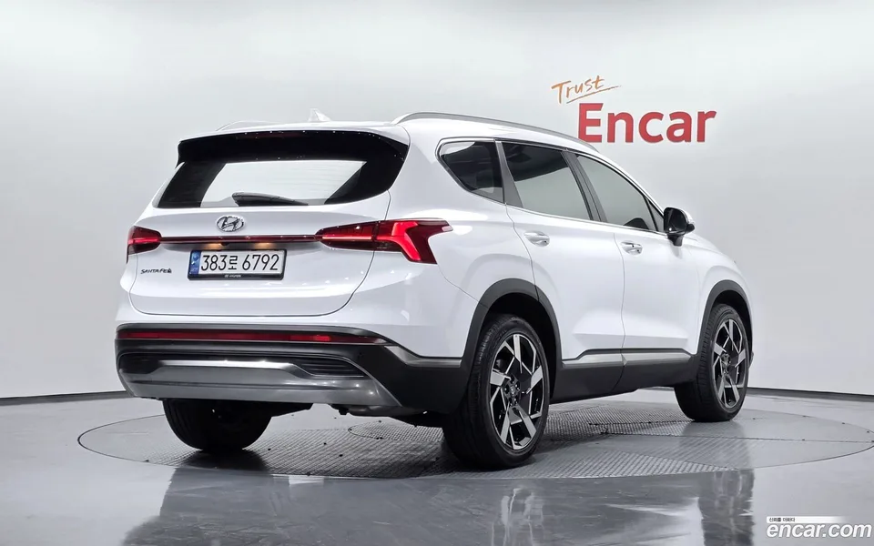 Hyundai Santa Fe 2.5T 2WD 2023 — миниатюра 2