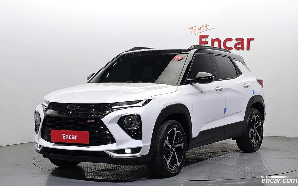 Chevrolet Trailblazer 1.3 4WD 2022 — фото 1, купить с доставкой в Москву