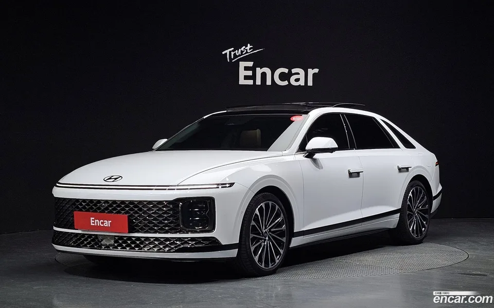 Hyundai Grandeur Hybrid 2023 — фото 1, купить с доставкой в Москву