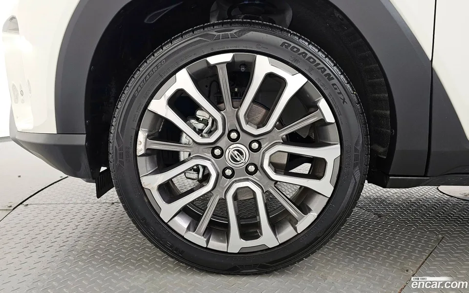KG Mobility Torres 1.5 4WD 2023 — миниатюра 5