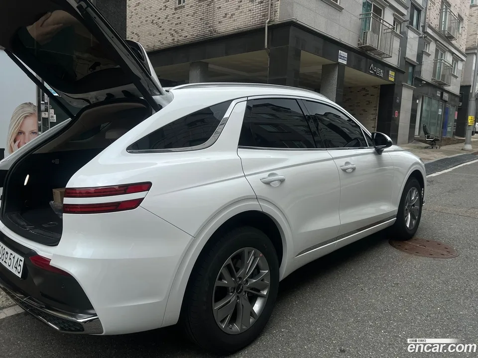 Genesis GV70 2.5T AWD 2025 — миниатюра 2