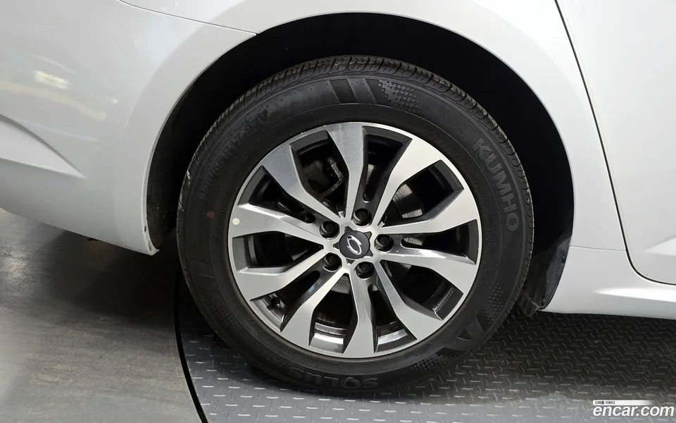Renault Samsung SM6 (Talisman) 1.3 TCe 2024 — миниатюра 5