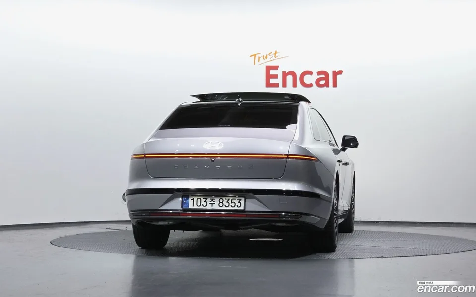 Hyundai Grandeur 2.5 2WD 2024 — миниатюра 4