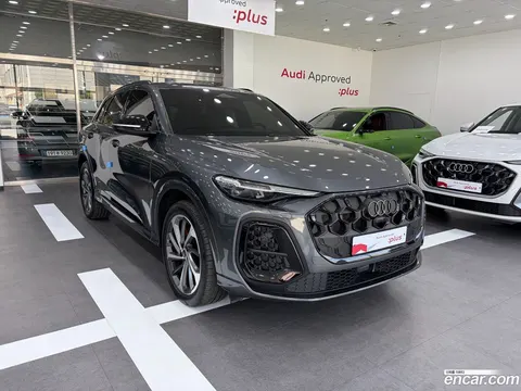 Audi Q5 (80A) 2025 купить в Москве