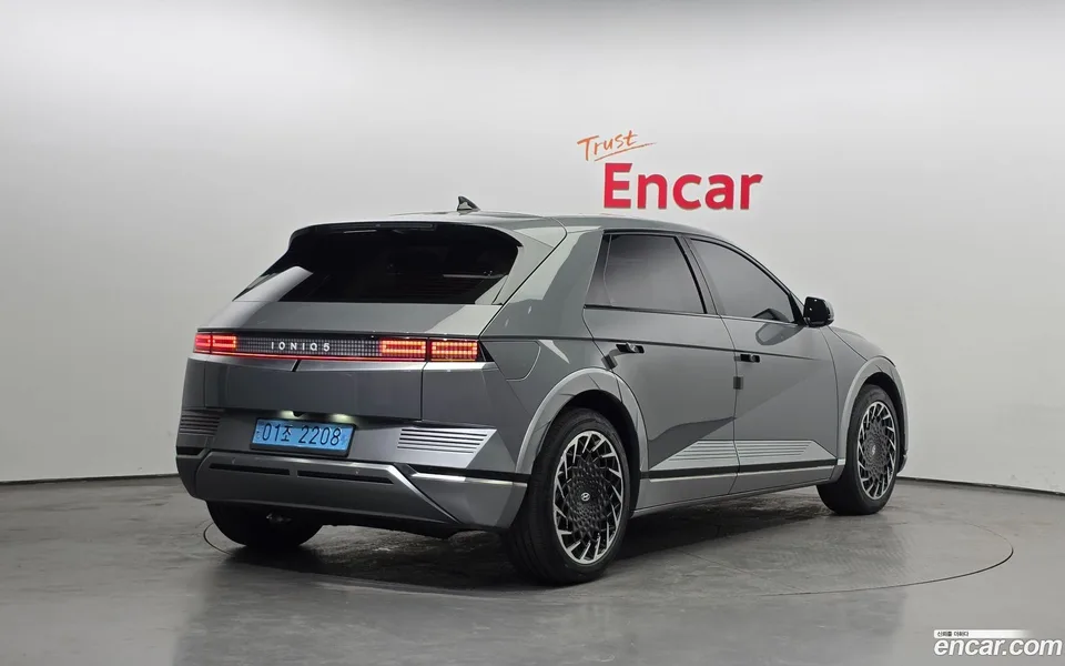 Hyundai Ioniq 5 2022 — миниатюра 2