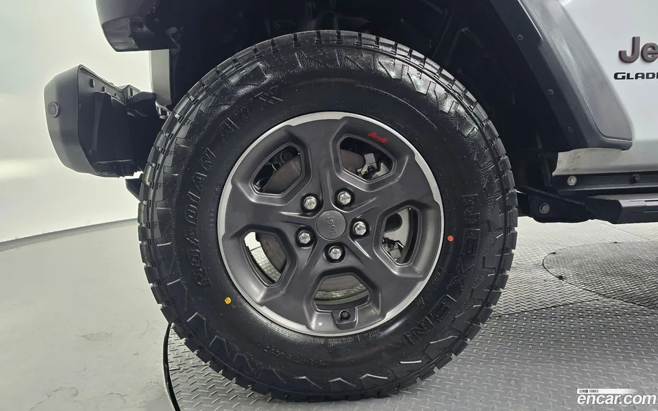 Jeep Gladiator 3.6 2023 — миниатюра 5