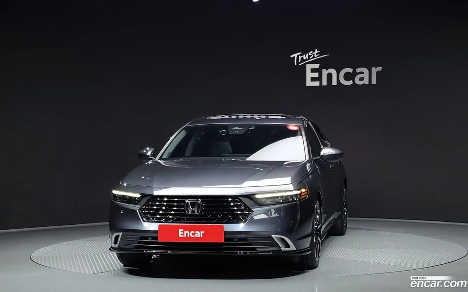 Honda Accord 2.0 2023 — миниатюра 3