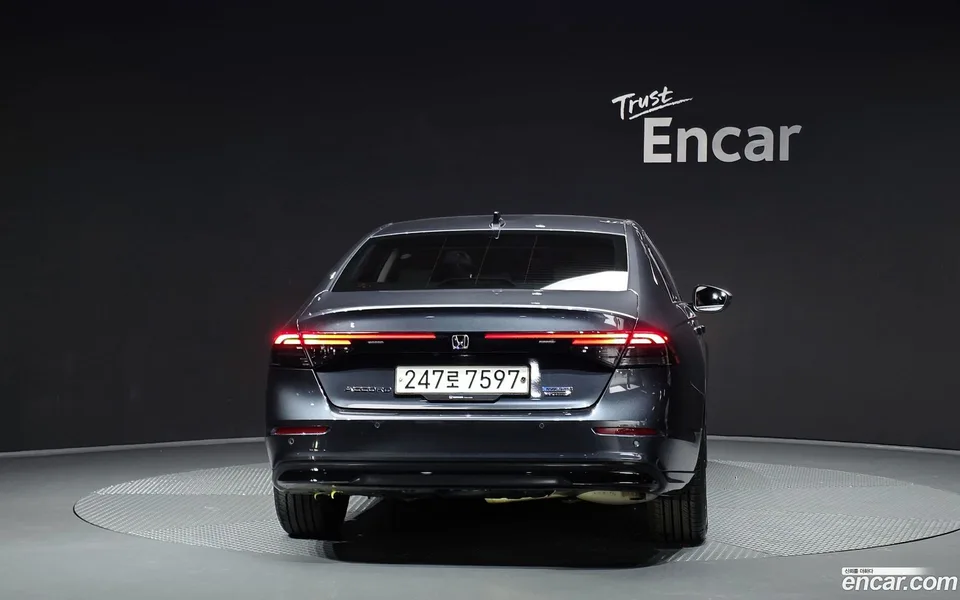 Honda Accord 2.0 2023 — миниатюра 4