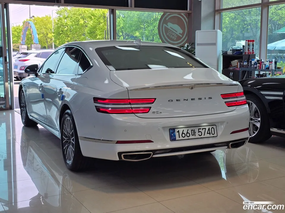 Genesis G80 2.5 2WD 2023 — миниатюра 4