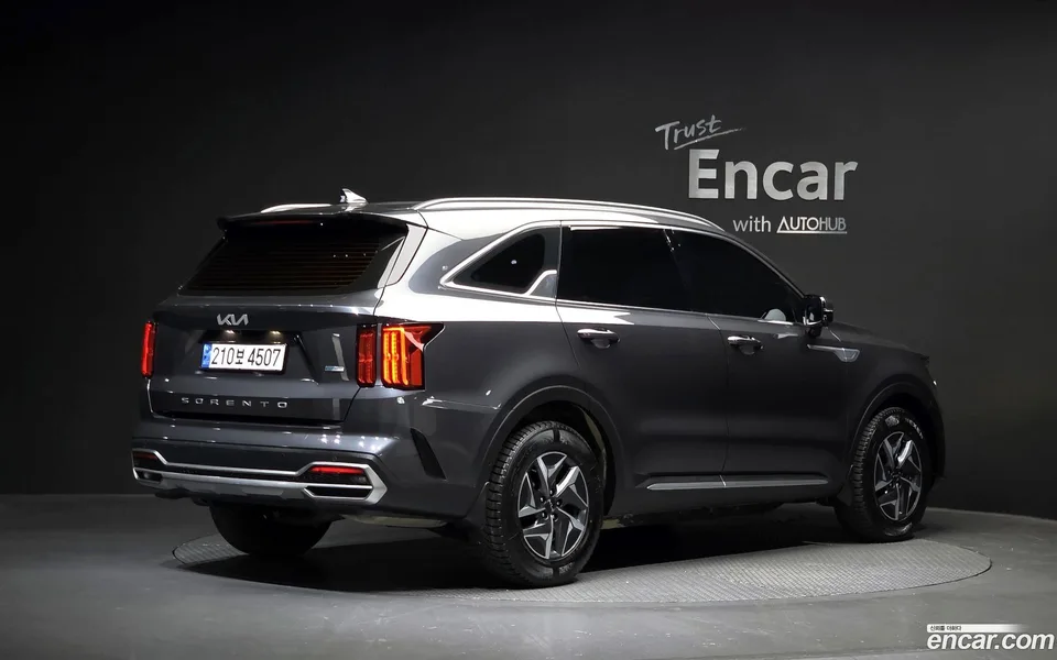 Kia Sorento HEV 1.6 2WD 2022 — миниатюра 2