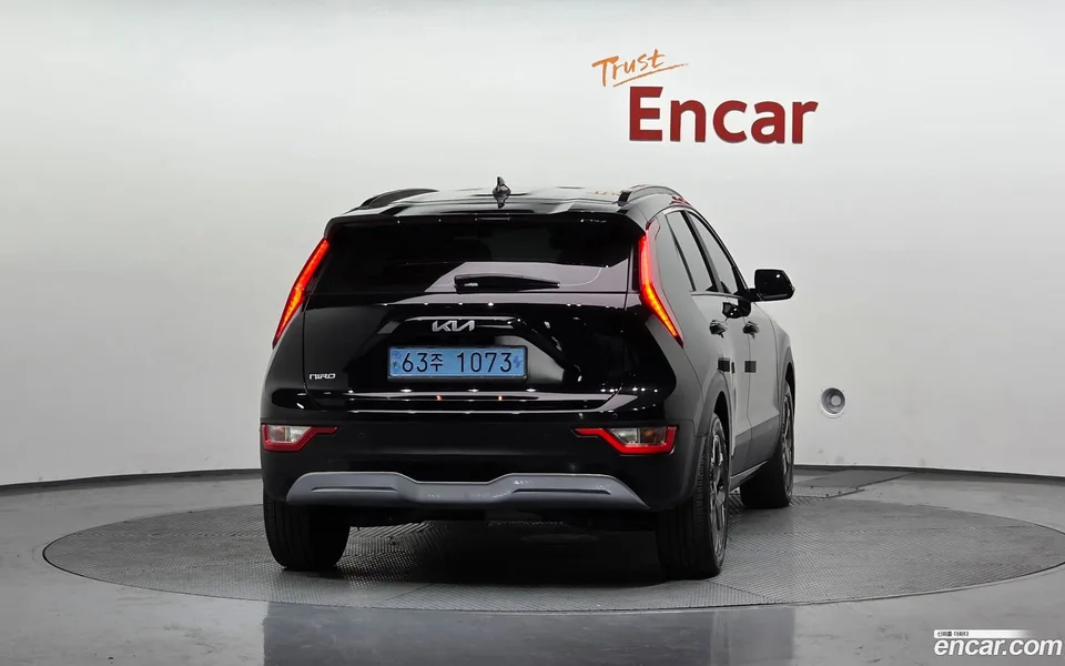Kia Niro EV 2023 — миниатюра 4