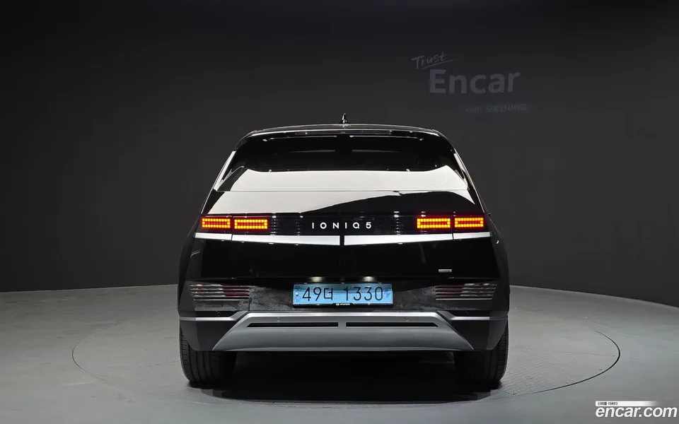 Hyundai Ioniq 5 AWD 2023 — миниатюра 4