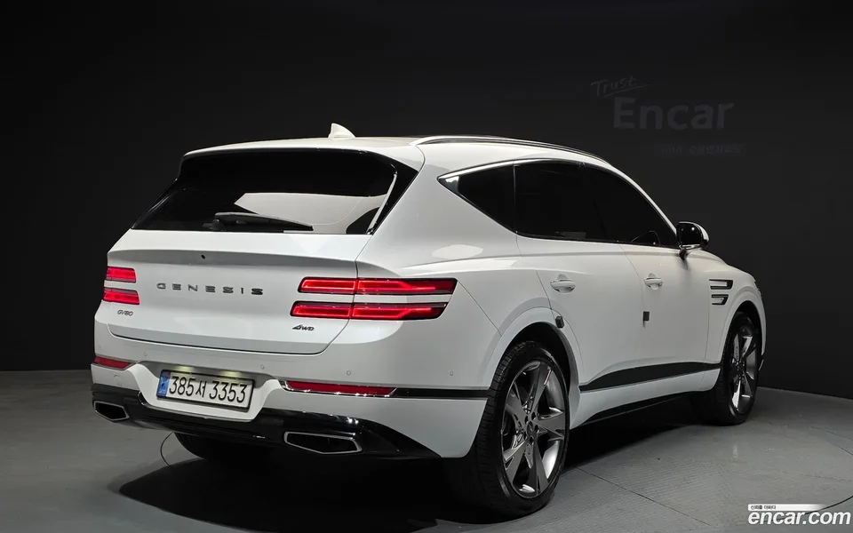 Genesis GV80 2.5T AWD 2023 — миниатюра 2