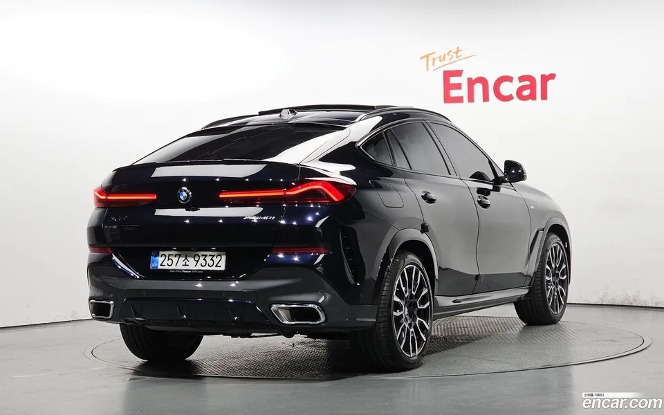 BMW X6 xDrive40i M 2025 — миниатюра 2