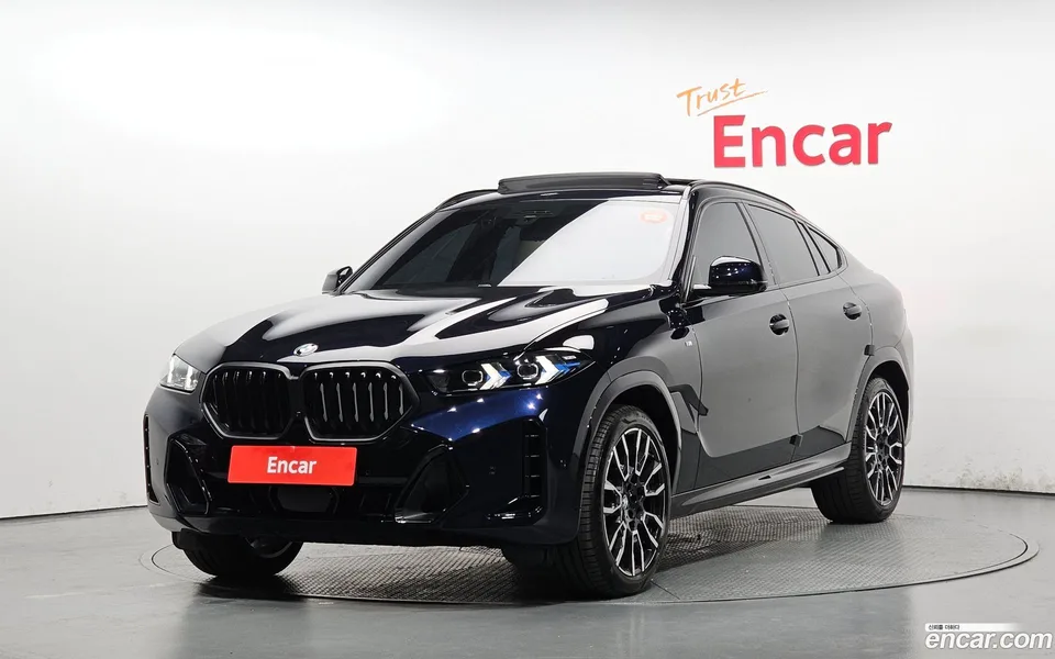 BMW X6 xDrive40i M 2025 — фото 1, купить с доставкой в Москву